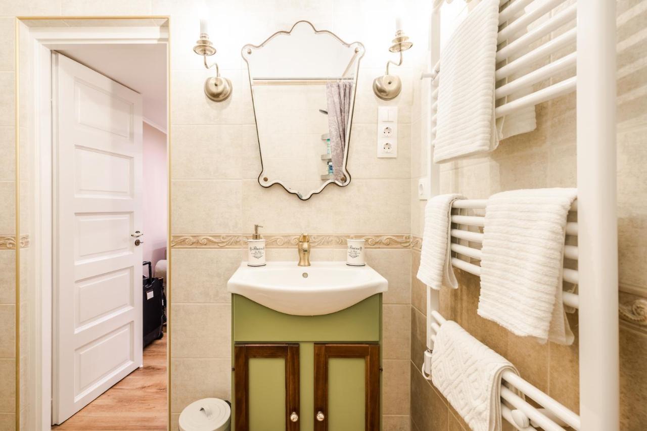 Provence Home - Citycenter, Tv, Washer, Coffee-Tea Boedapest Buitenkant foto